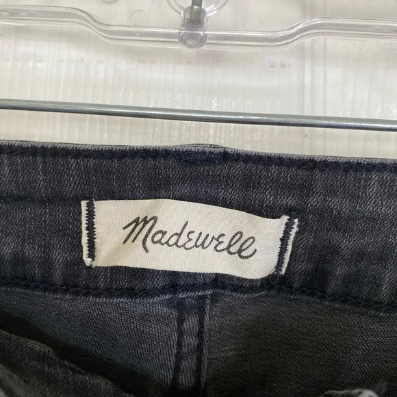 MADEWELL Curvy High-Rise Skinny Jeans in Black Sea Size 28 Distressed - Picture 5 of 10